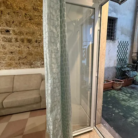 Portici Apartment *
